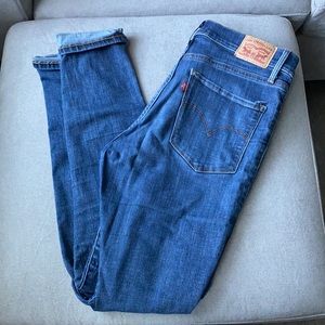 Levi Skinny Jeans - Dark Wash W29 L30